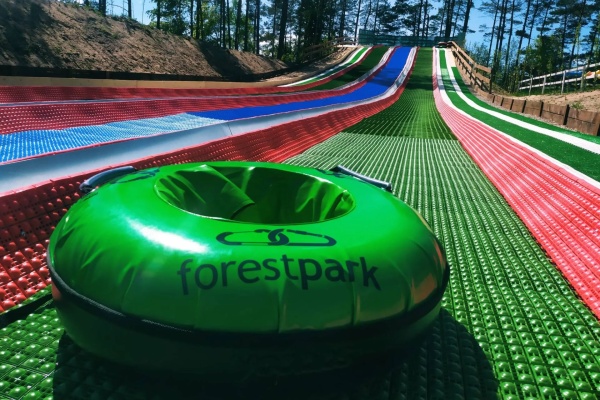 Budowa i kompleksowe wyposażenie całorocznych zjeżdżalni pontonowych (summertubing, snowtubing)