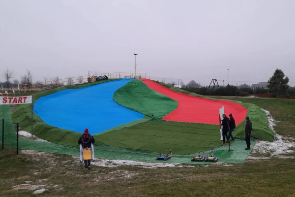 Wyposażenie i budowa całorocznych snowparków, stoków narciarskich